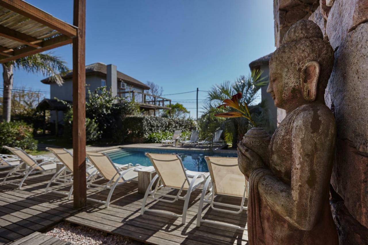 Villa Juana Bungalows & Suites Punta Del Diablo Luaran gambar